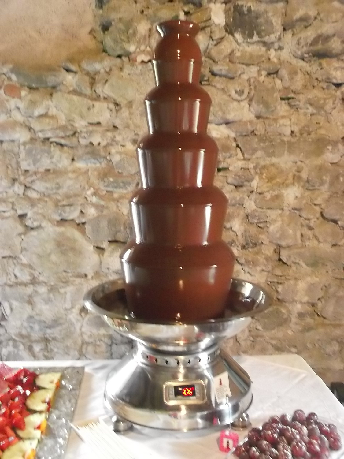 CHOCOLATPARTY noleggio fontane di cioccolato